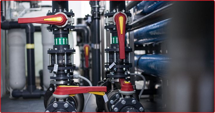 Pipe lines using new PFAS free plastic valves